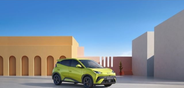 BYD Dolphin Surf Comfort Kamera/Navi/LED/Carplay Bes foto 2