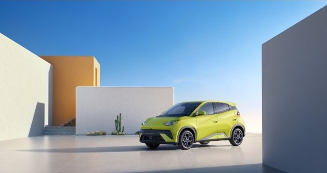 BYD Dolphin Surf Boost Kamera/LED/Navi/Carplay Beste foto 3