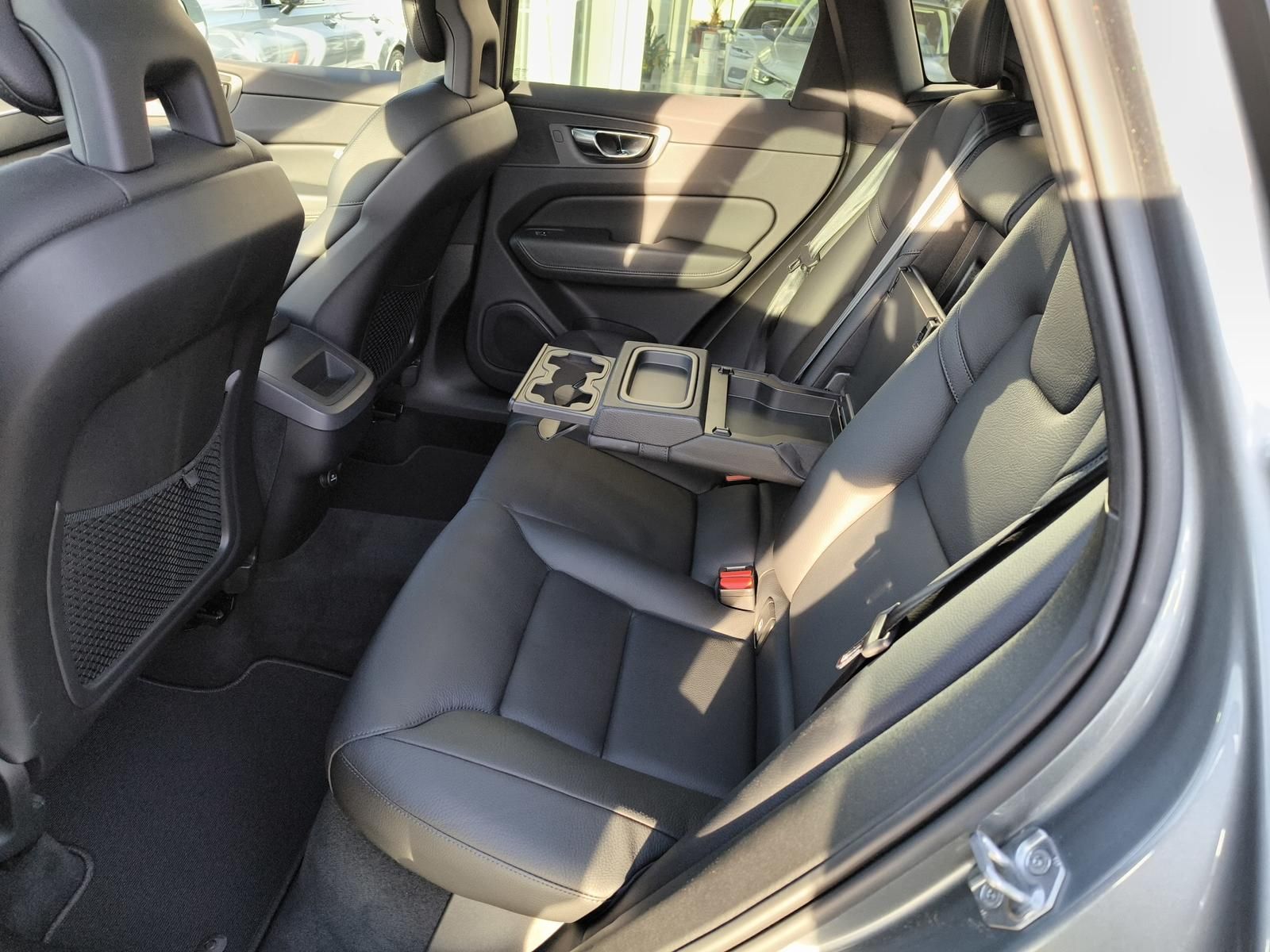 Volvo XC60 T5 AWD Aut. Inscription BLIS/Kamera/Pano foto 9