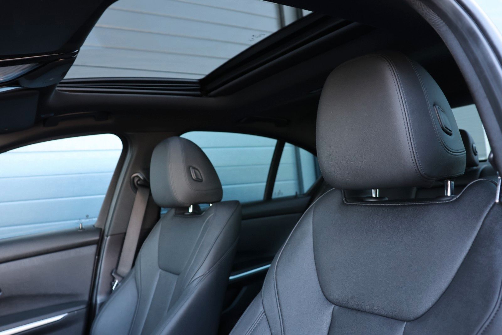 BMW M340i/HUD/CarPlay/SHZ/Kamera/TOTW/SPUR/R20 foto 22