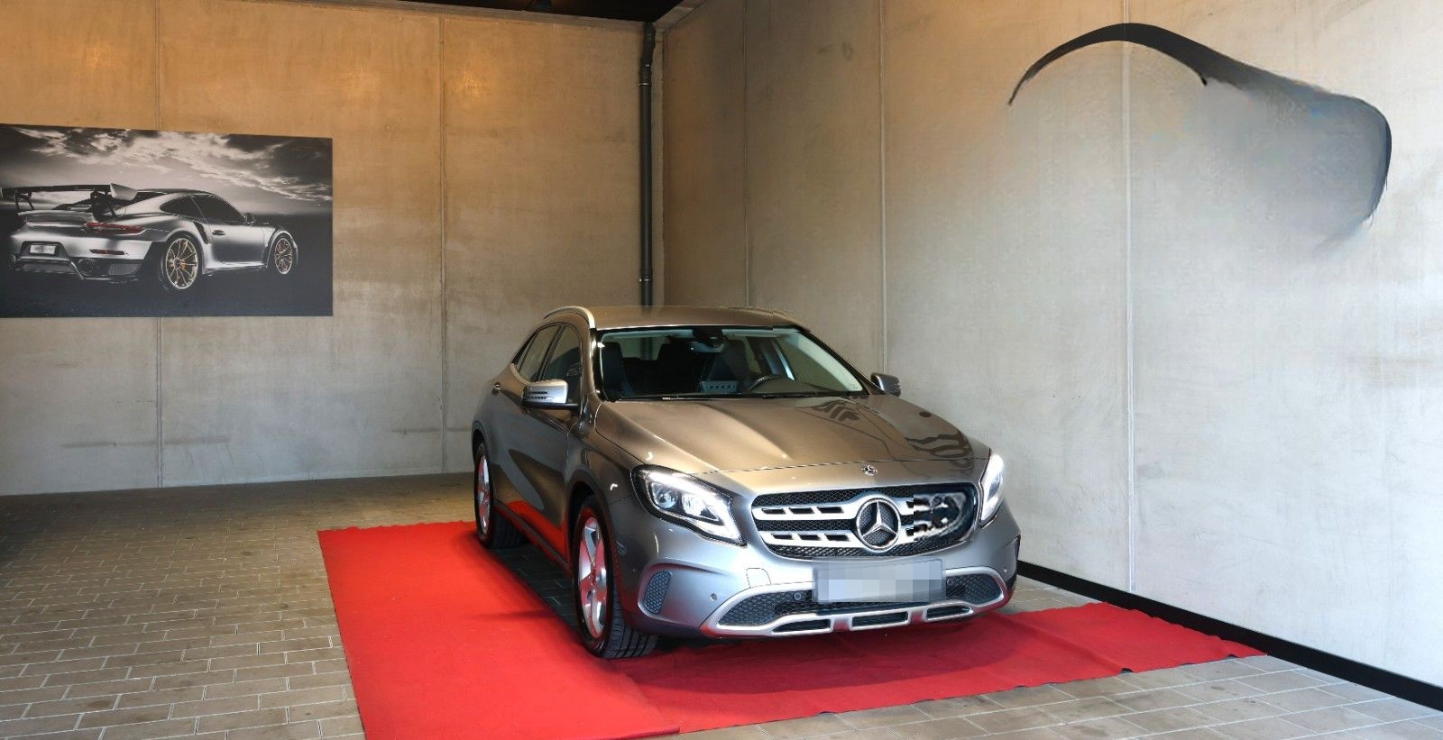 Mercedes-Benz GLA 180 AHK LED TOT NAVI KEYLESS GO ATTENTIONASS foto 10
