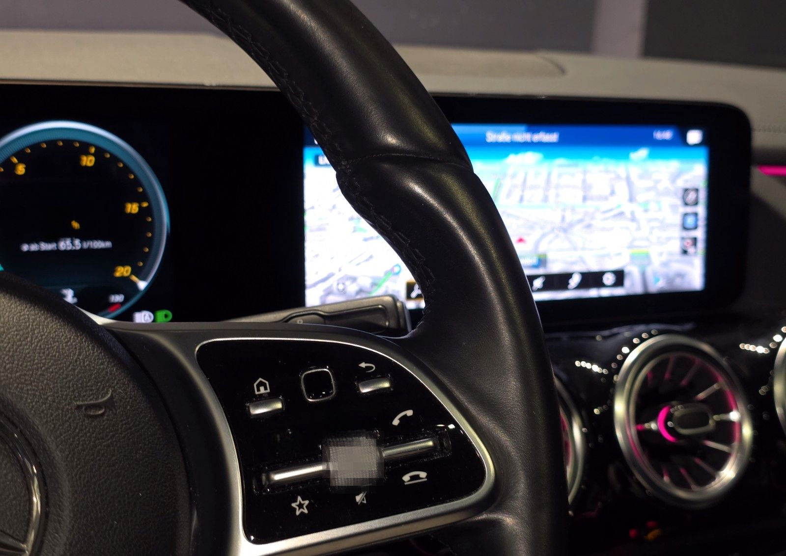 Mercedes-Benz GLA 200/PANO/1 HAND/TOP foto 14