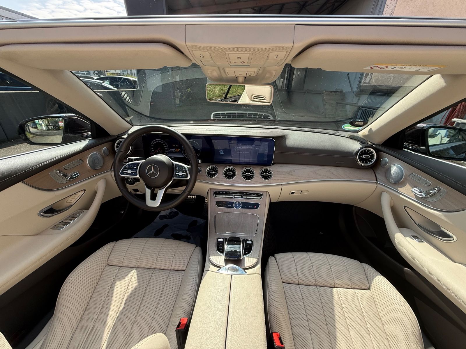 Mercedes-Benz E 400d Cabrio 4Matic AMG-Line LED RMSTR. foto 13