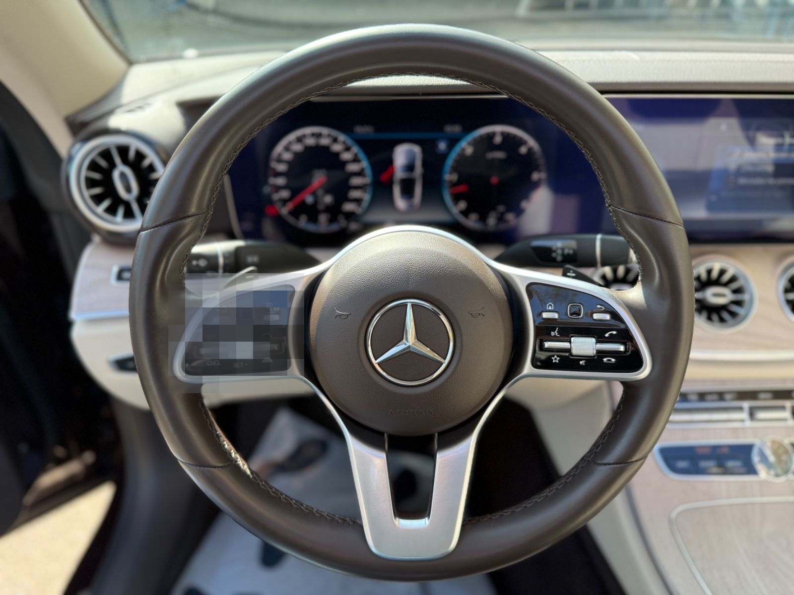 Mercedes-Benz E 400d Cabrio 4Matic AMG-Line LED RMSTR. foto 17