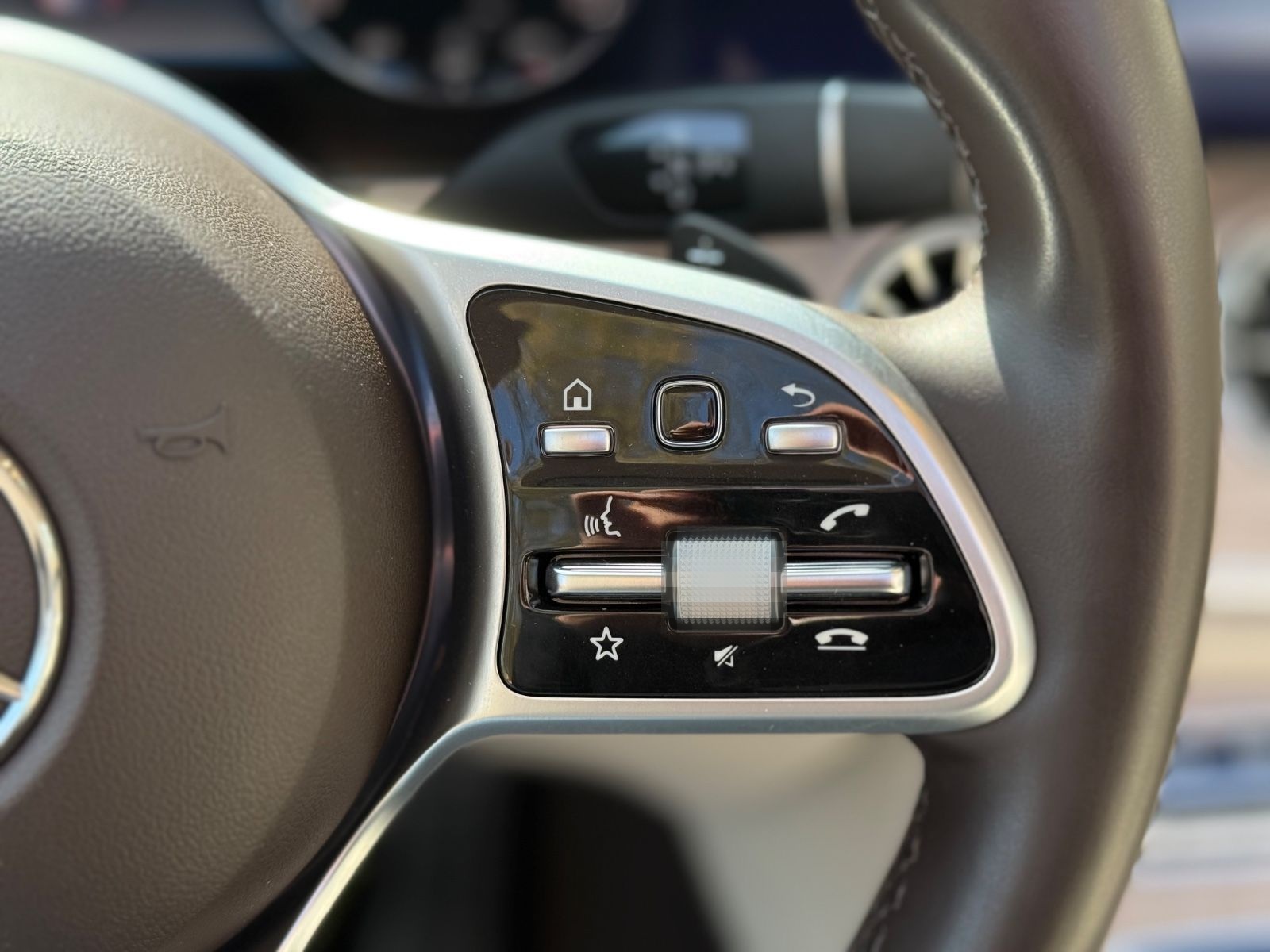 Mercedes-Benz E 400d Cabrio 4Matic AMG-Line LED RMSTR. foto 19