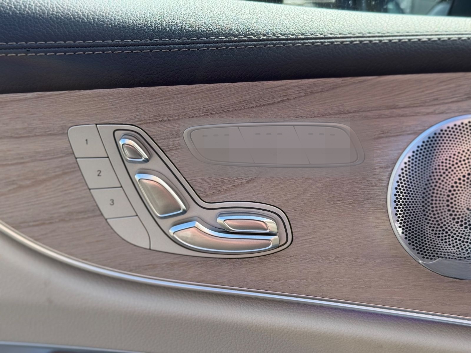 Mercedes-Benz E 400d Cabrio 4Matic AMG-Line LED RMSTR. foto 23