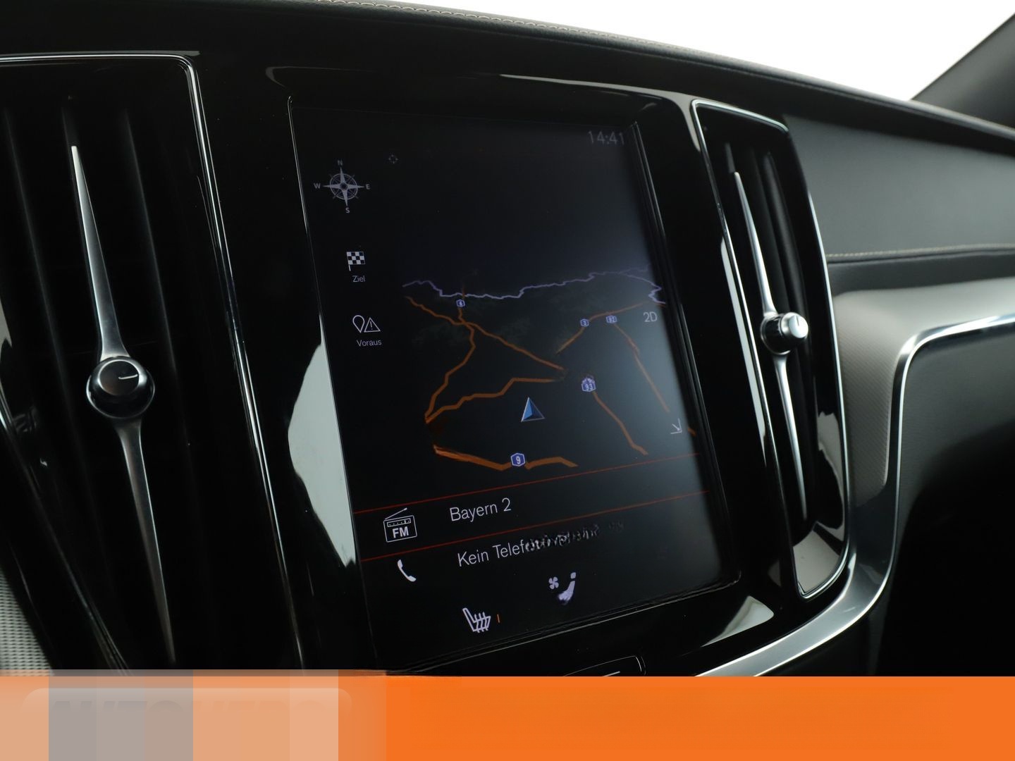 Volvo V60 2.0 T6 Plug-in Hybrid R-Design AWD Aut.*NAVI foto 22