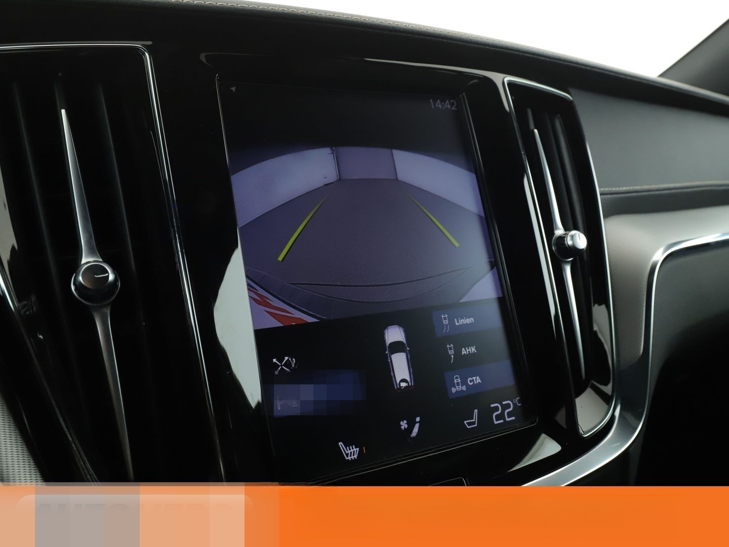 Volvo V60 2.0 T6 Plug-in Hybrid R-Design AWD Aut.*NAVI foto 23