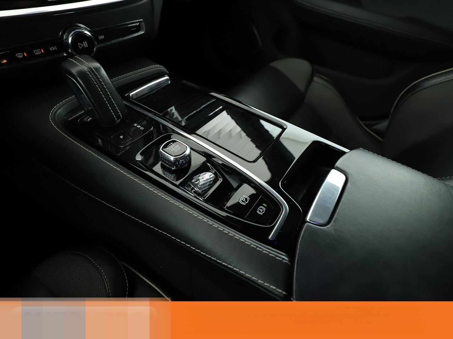 Volvo V60 2.0 T6 Plug-in Hybrid R-Design AWD Aut.*NAVI foto 25