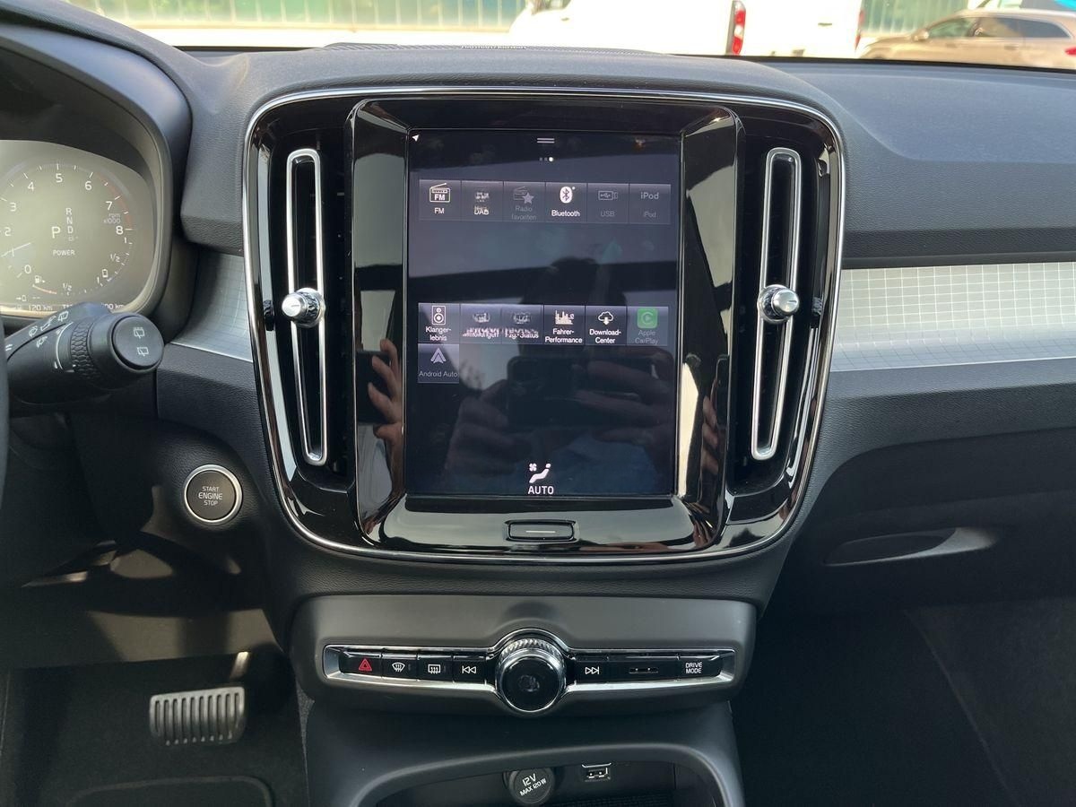 Volvo XC40 INSCRIPTION EXPRESSION RECHARGE-LED+CARPLAY foto 15