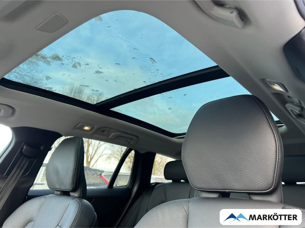 Volvo V60 Cross Country B4 AWD Plus AHK ACC BLIS PANO foto 19