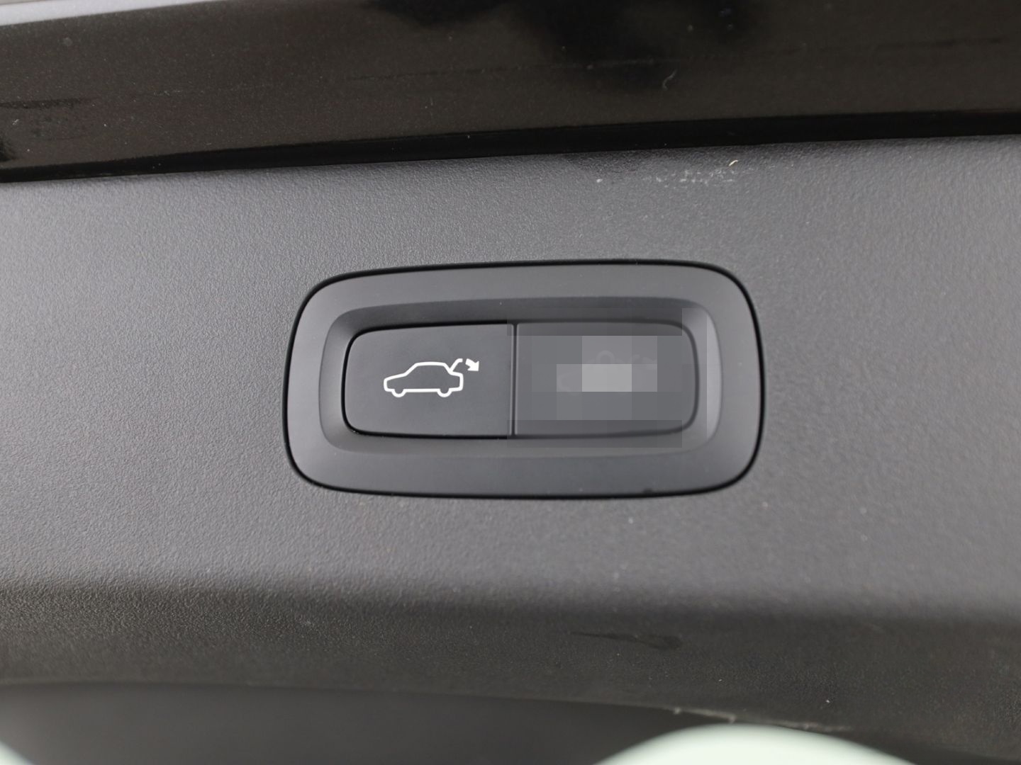 Lynk&Co 01 1.5 TD PHEV PANO/SHZ/ACC/BLIS/360CAM foto 19