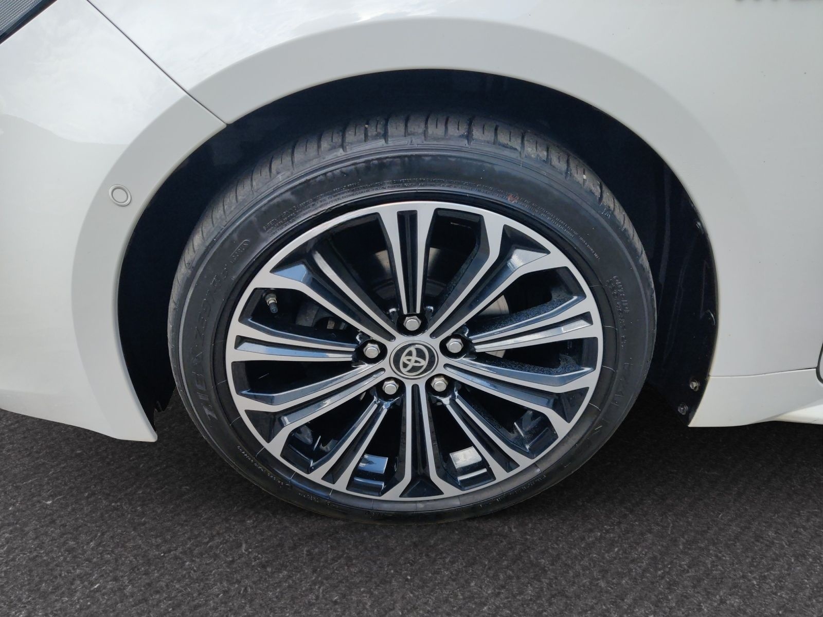 Toyota Corolla 1.8 Hybrid Team D KLIMA LED ALU foto 10