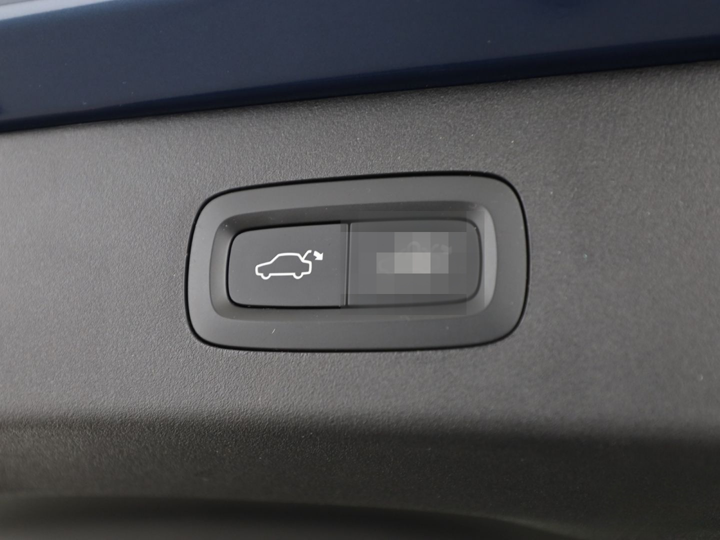 Lynk&Co 01 1.5 TD PHEV PANO/SHZ/ACC/BLIS/360CAM foto 21