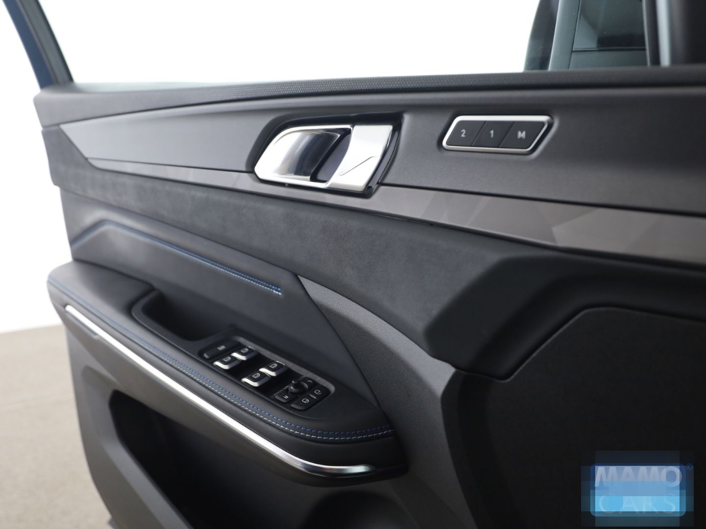 Lynk&Co 01 1.5 TD PHEV PANO/SHZ/ACC/BLIS/360CAM foto 22