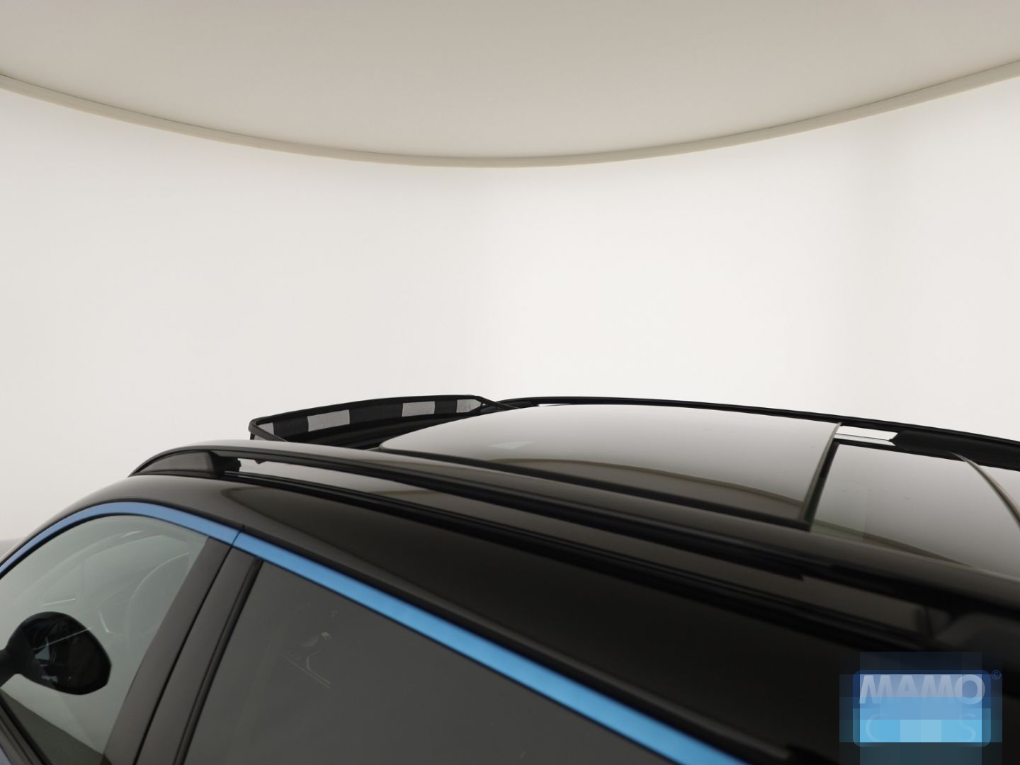 Lynk&Co 01 1.5 TD PHEV PANO/SHZ/ACC/BLIS/360CAM foto 9