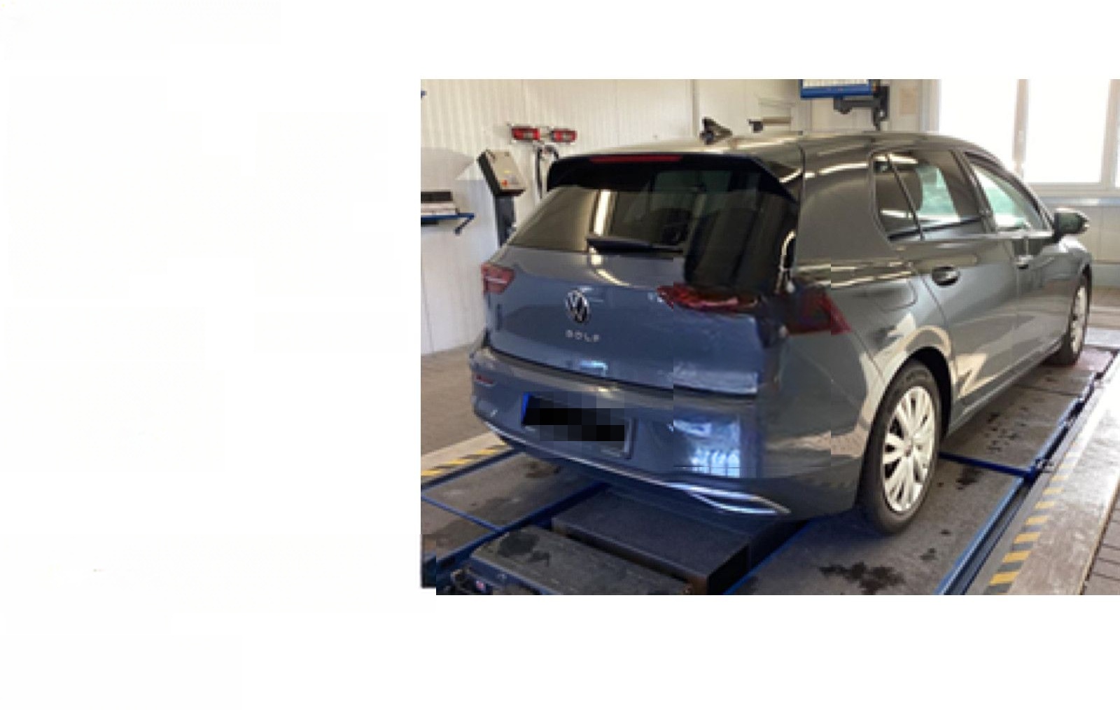 Volkswagen Golf 8 VIII 1.5 TSI Active IQ.Light/App/Navi foto 2