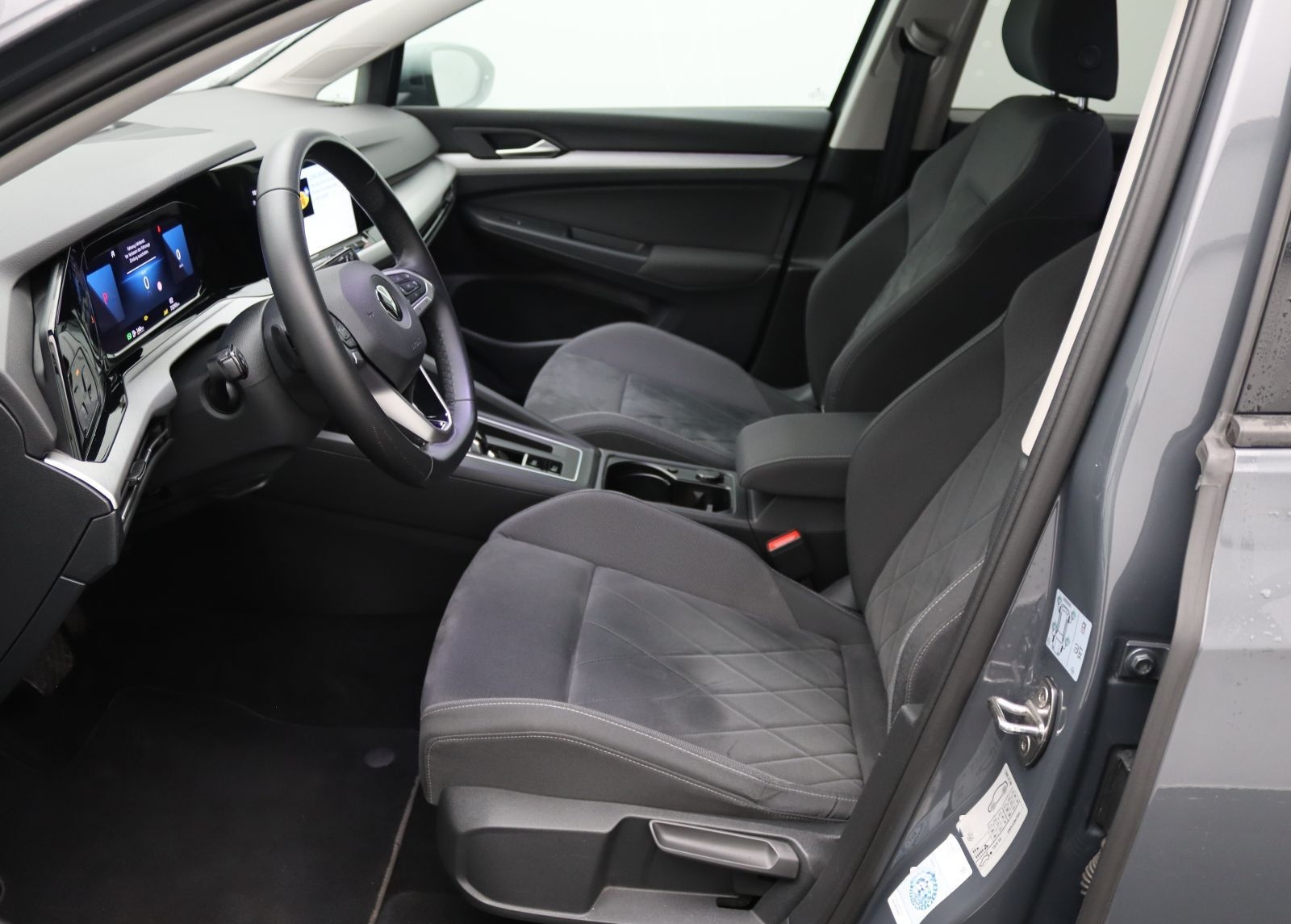 Volkswagen Golf Variant Life 2.0 TDI DSG / Standh., LED,ACC foto 13