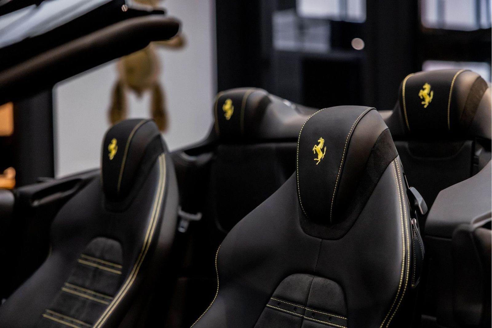 Ferrari Roma Spider V8 Atelier Daytona Seats Roma Spider foto 10