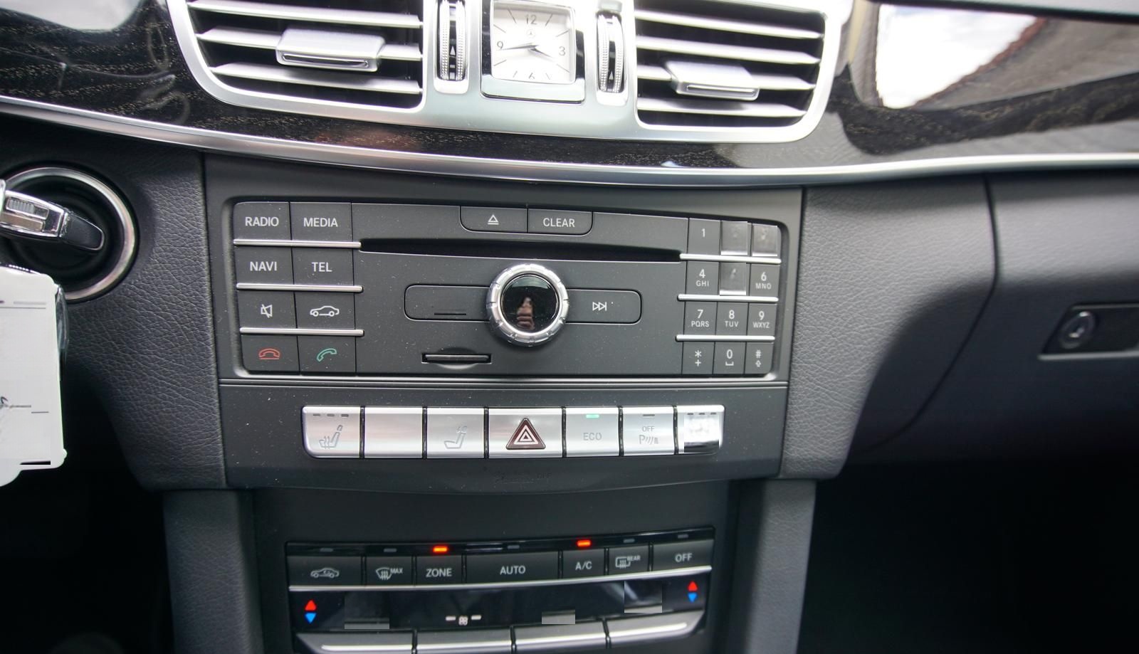 Mercedes-Benz E 220 2.1CDI Automatik Pano Navi LED PDC SHZ foto 10