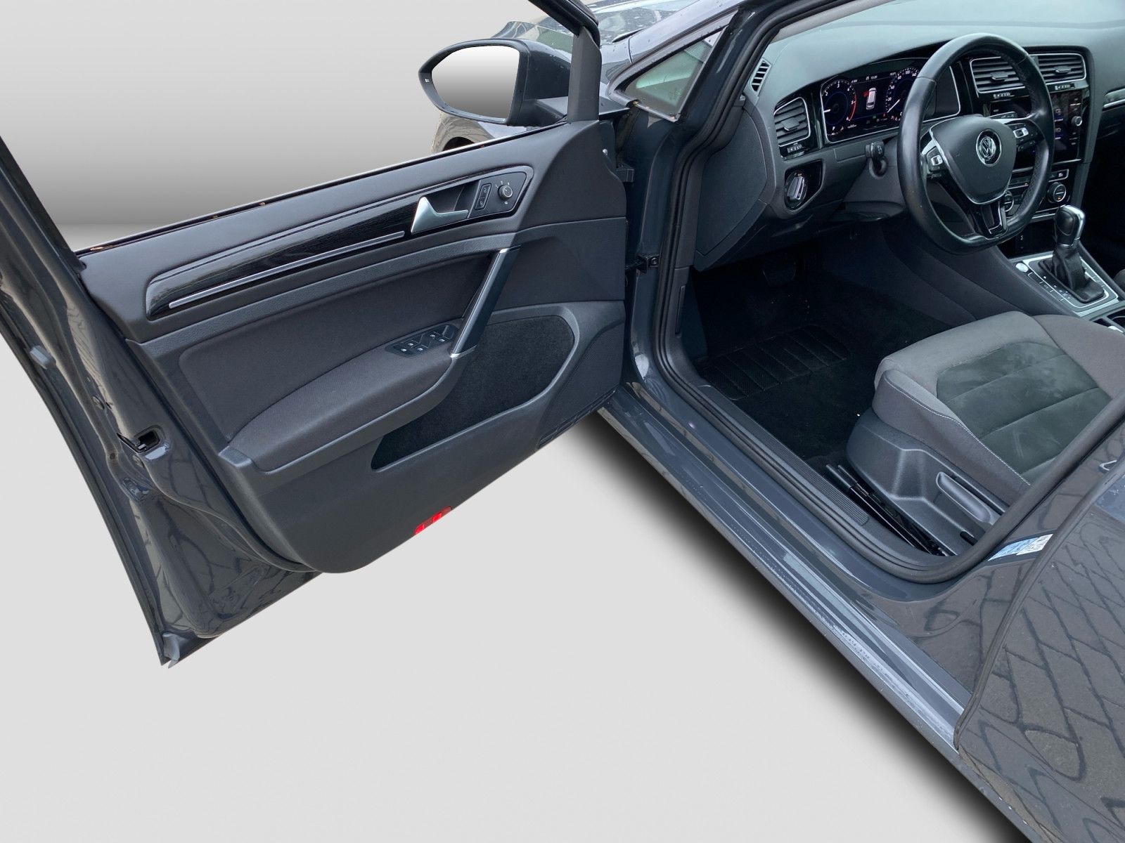 Volkswagen Golf VII Variant 2.0TDI DSG Highline LED ACC foto 14