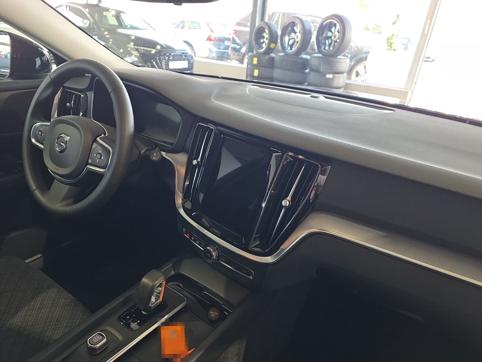 Volvo V60 B3 Essential Kamera WinterPaket LED Google foto 13