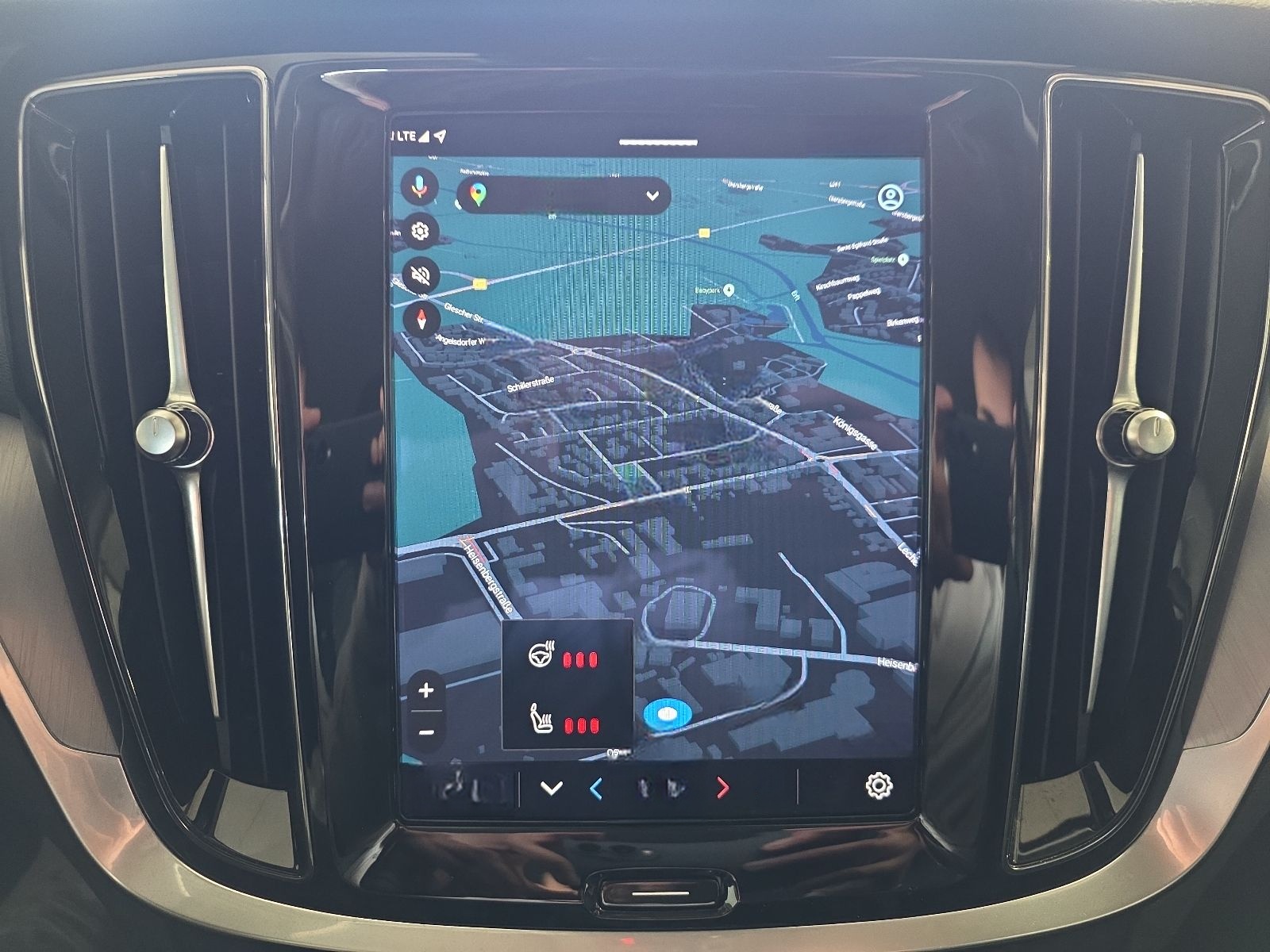 Volvo V60 B3 Essential Kamera WinterPaket LED Google foto 23