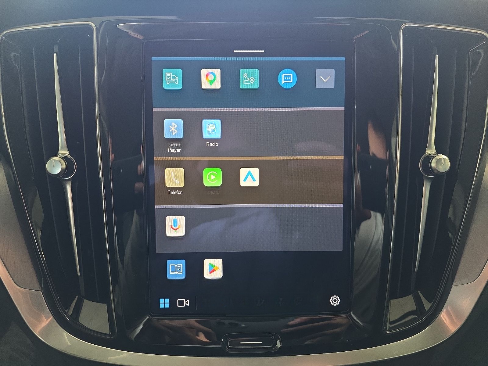 Volvo V60 B3 Essential Kamera WinterPaket LED Google foto 24