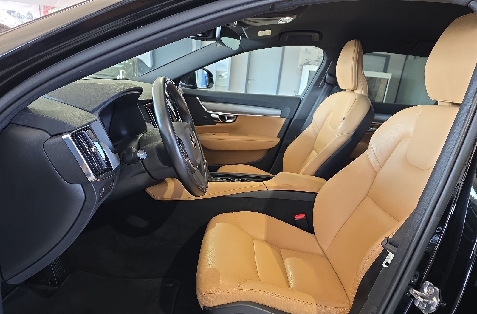 Volvo V90 T5 Momentum Polestar AHK HeadUp BLIS ACC foto 22