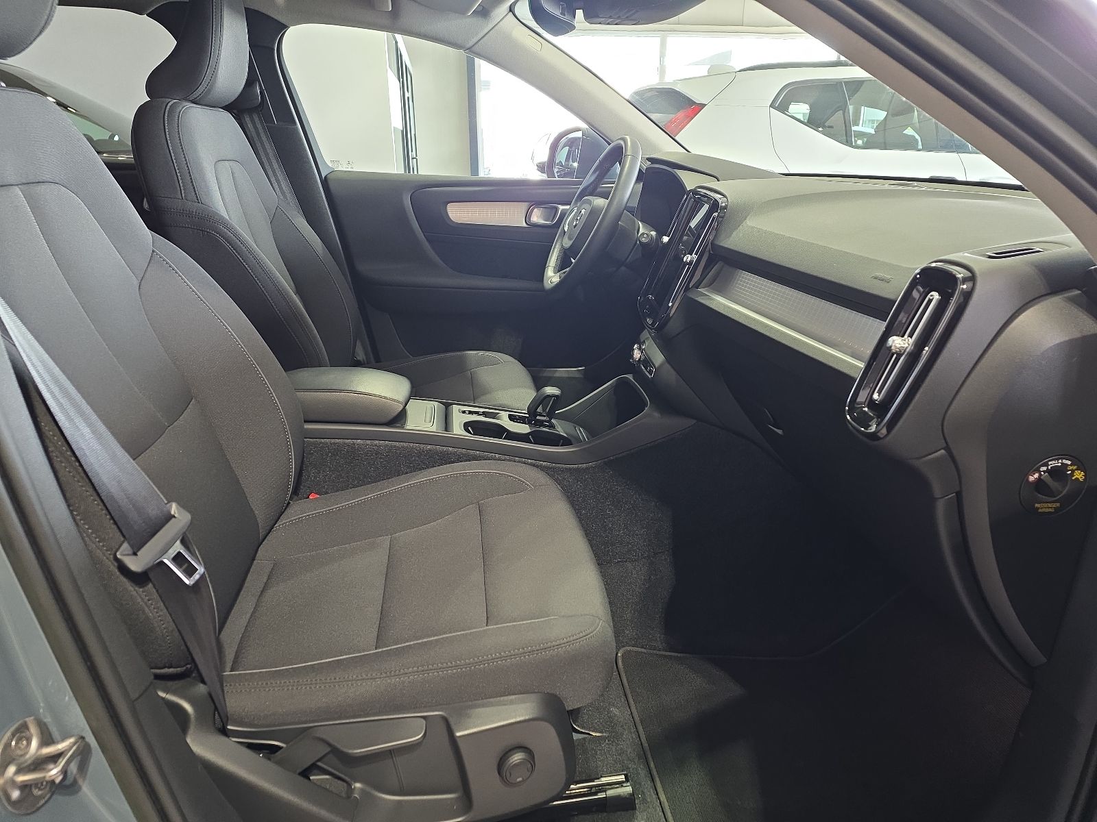 Volvo XC40 T3 Momentum Pro ACC AHK Kamera WinterPaket foto 11