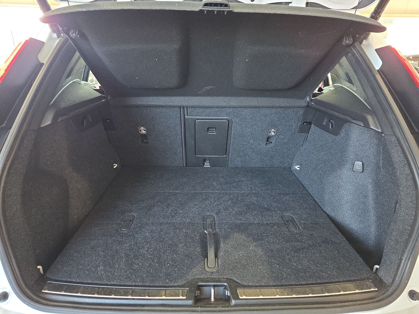 Volvo XC40 B4 Inscription ACC 360° Leder LED el.Sitze foto 14