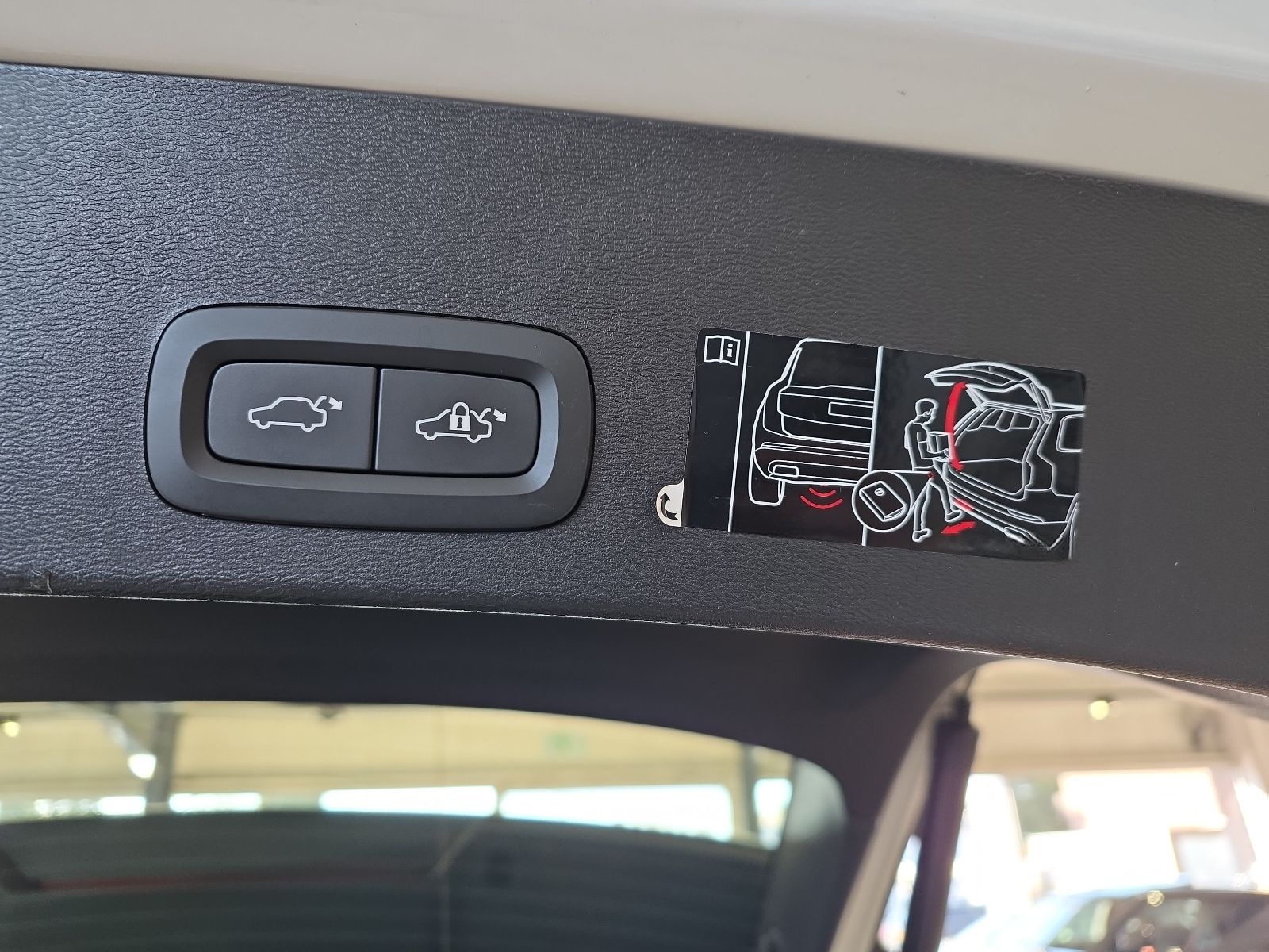 Volvo XC40 B4 Inscription ACC 360° Leder LED el.Sitze foto 15