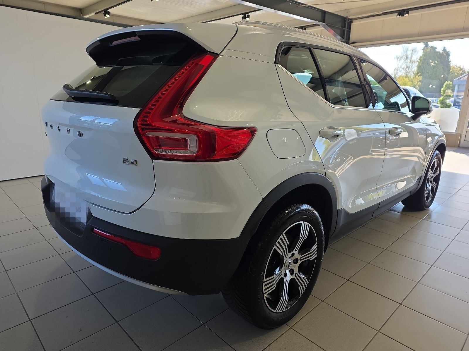 Volvo XC40 B4 Inscription ACC 360° Leder LED el.Sitze foto 6