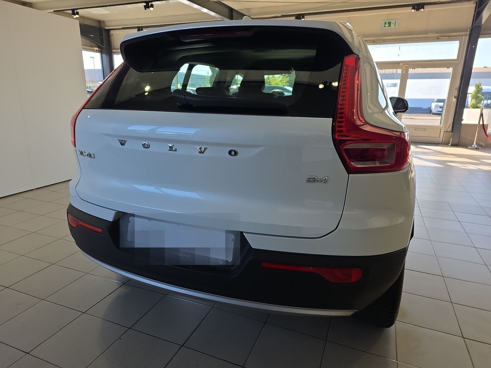 Volvo XC40 B4 Inscription ACC 360° Leder LED el.Sitze foto 7