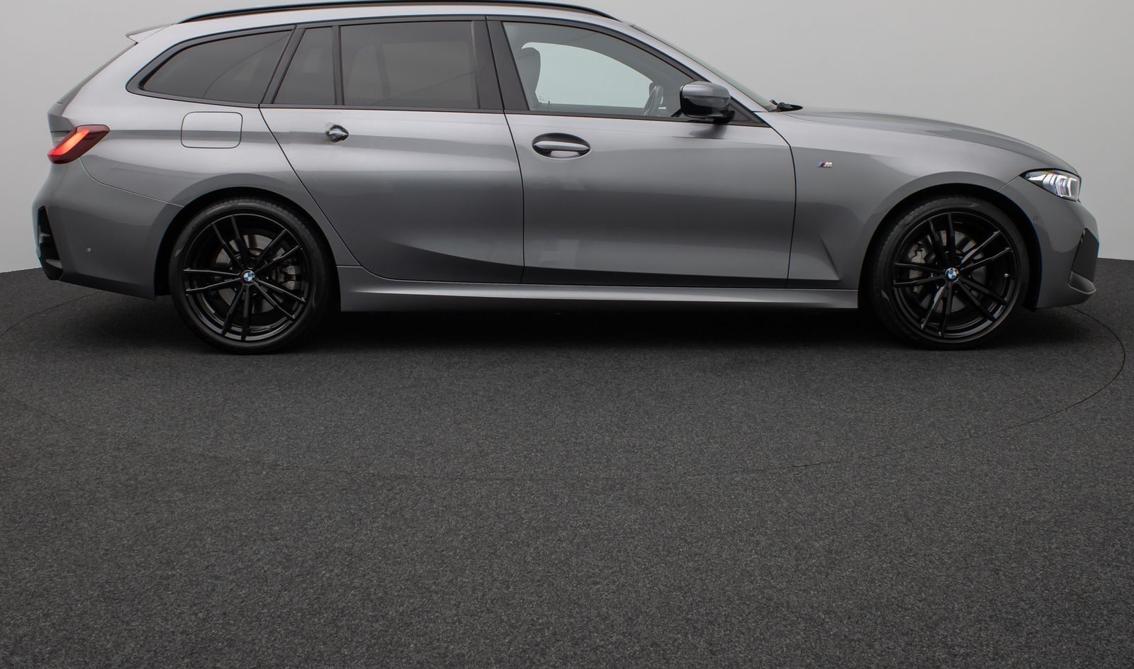 BMW 330i xD M Sport Kamera HUD DAB HiFi Parks 19Zoll foto 5