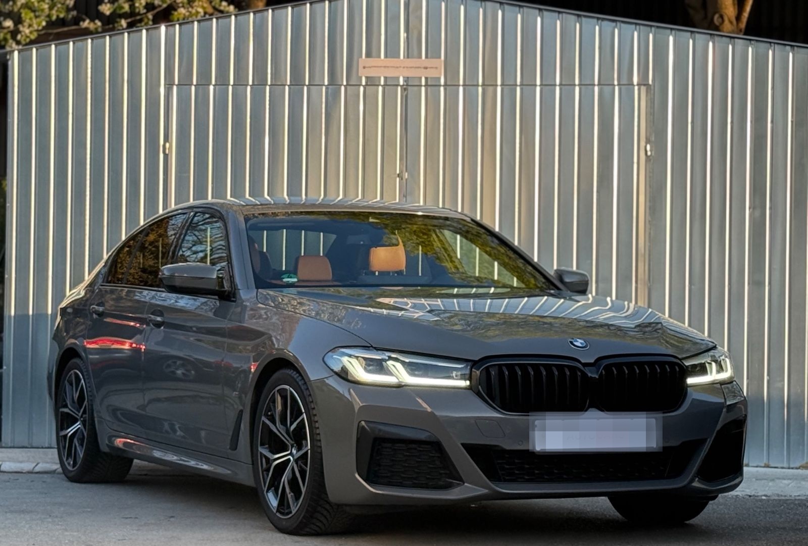 BMW 520 d M-PAKET/KAMERA/LED/4Z-KLIMA/TEMP/LED foto 2