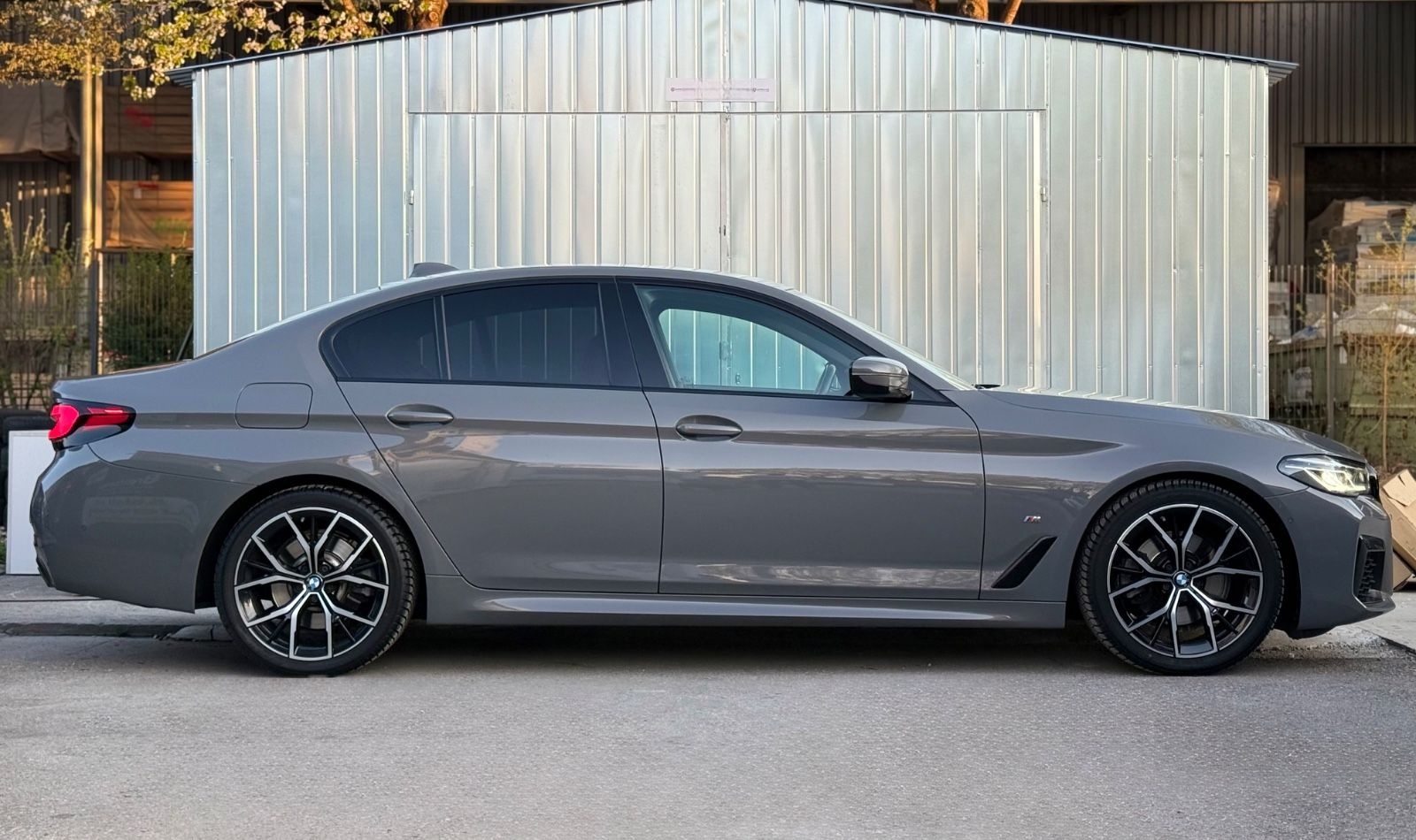 BMW 520 d M-PAKET/KAMERA/LED/4Z-KLIMA/TEMP/LED foto 5