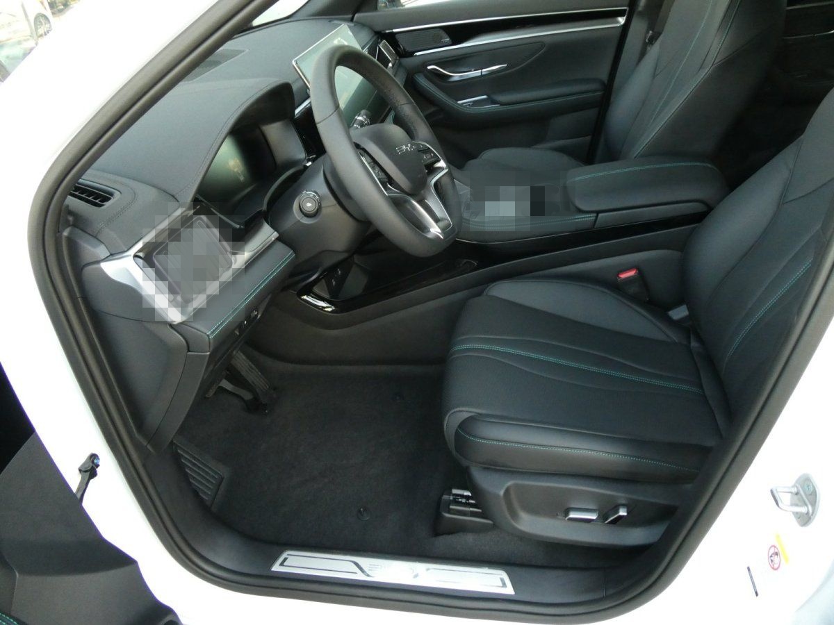 BYD Seal U PHEV Boost  *Head-Up*Glasdach*Privacy*LED foto 6