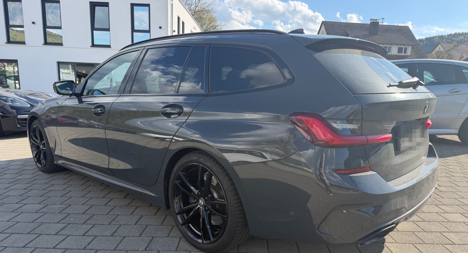 BMW M340d xDrive Touring Laser/Display-Key/Panodach foto 3