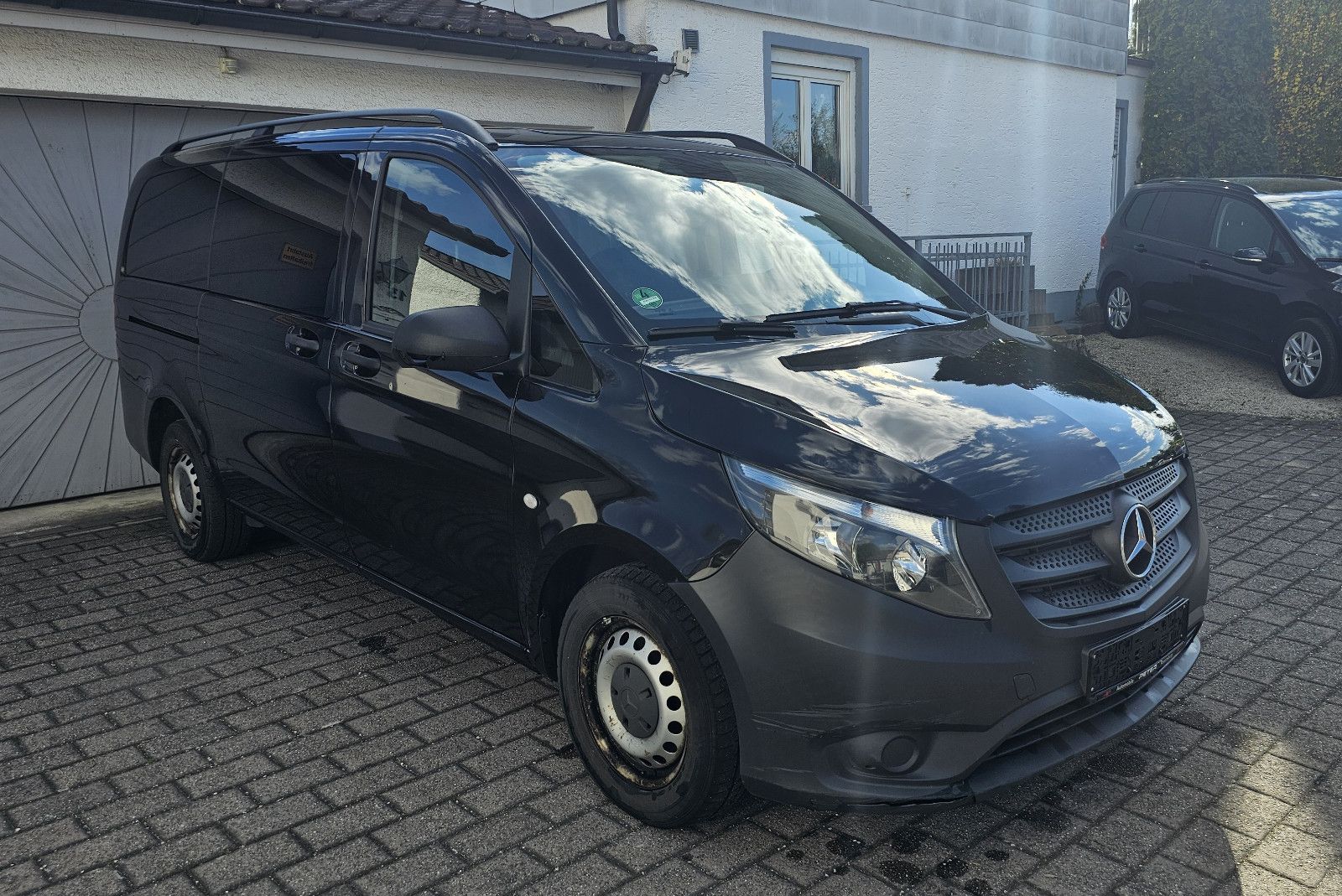 Mercedes-Benz Vito Tourer 116 CDI Navi 9-Sitz Autom. Pro lang foto 3