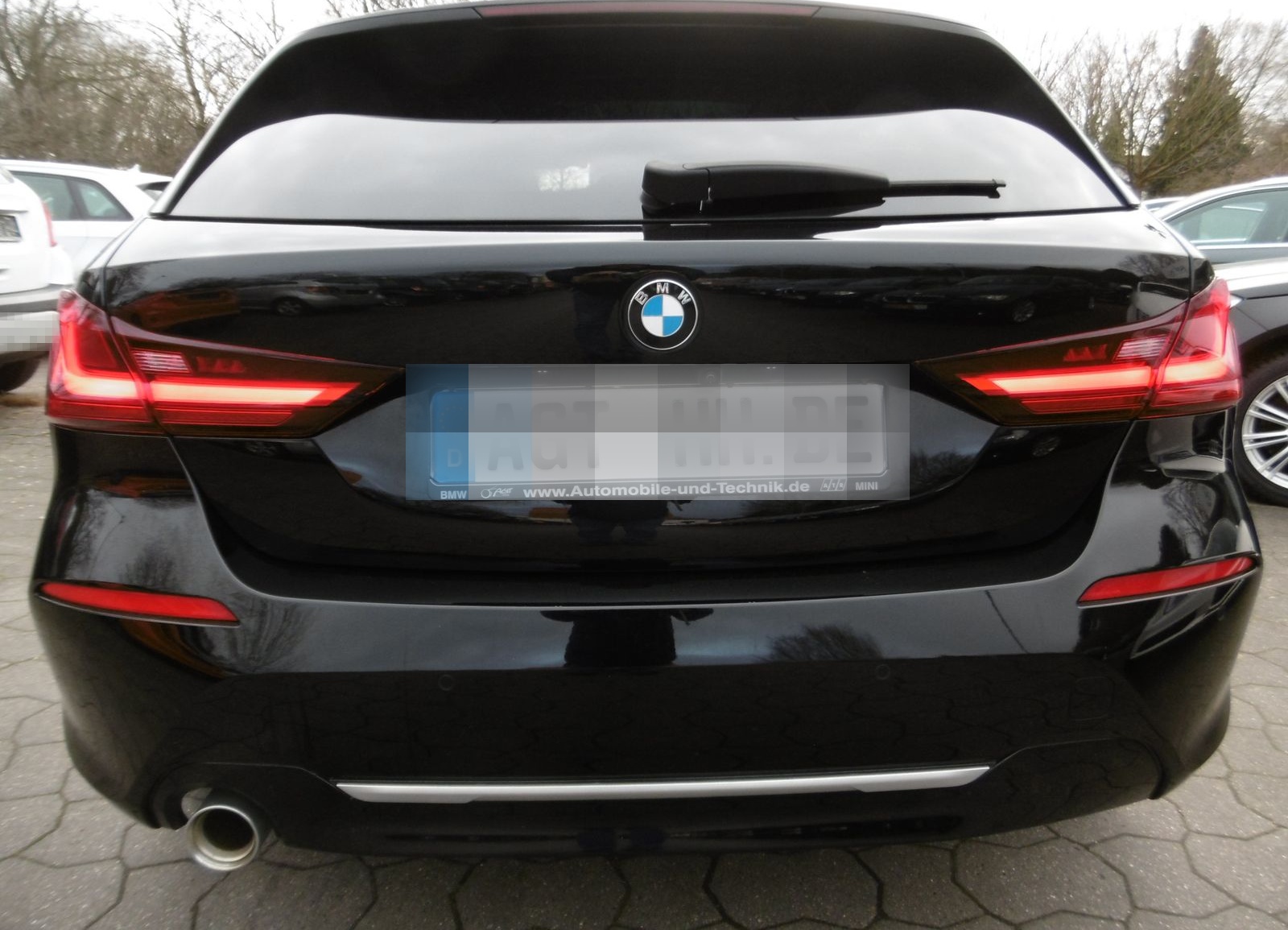 BMW 118 iAut. Luxury Line Leder Nav LED Panorama HUD foto 16