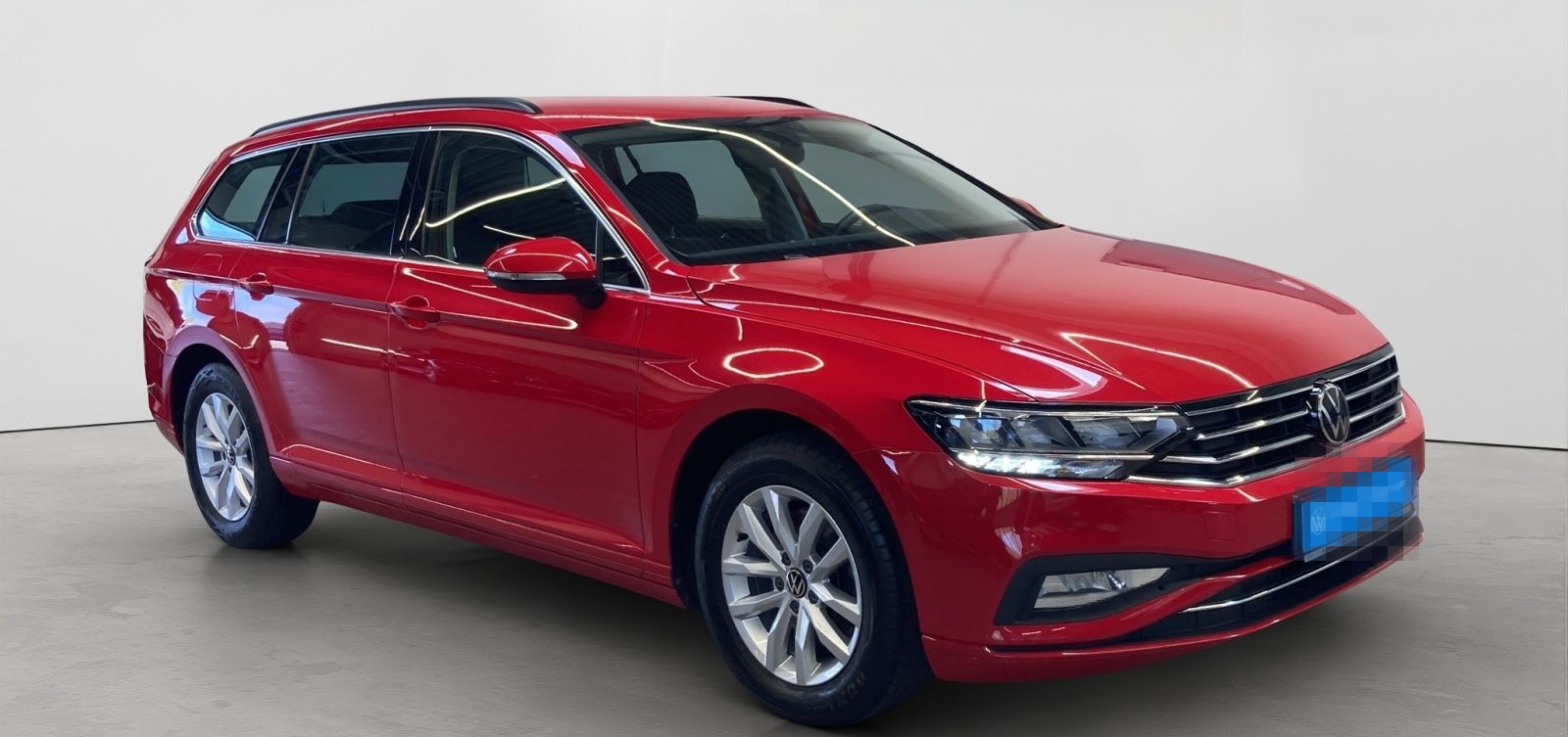 Volkswagen Passat Variant TDI DSG Business LED TravelAssist foto 9