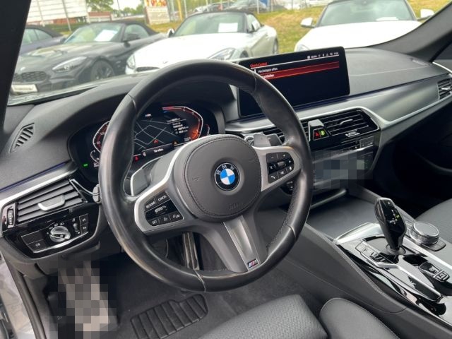 BMW 520 d A Limousine M-Sport Sportpaket Navi Digita foto 11