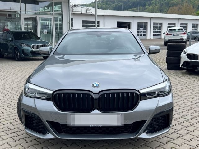 BMW 520 d A Limousine M-Sport Sportpaket Navi Digita foto 3