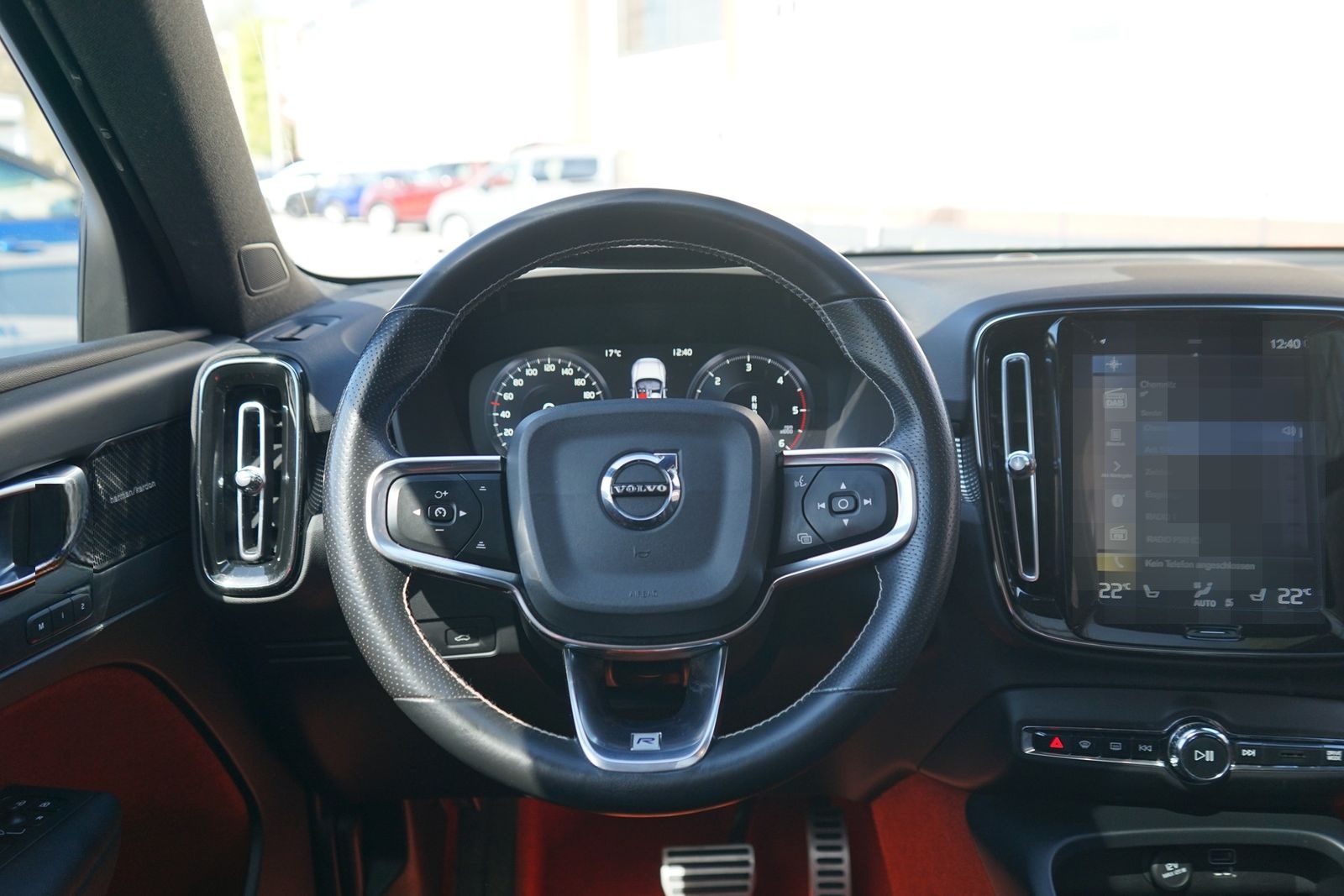 Volvo XC40 2.0 R Design AWD LED 360° AHK PDC Totwinkel foto 11