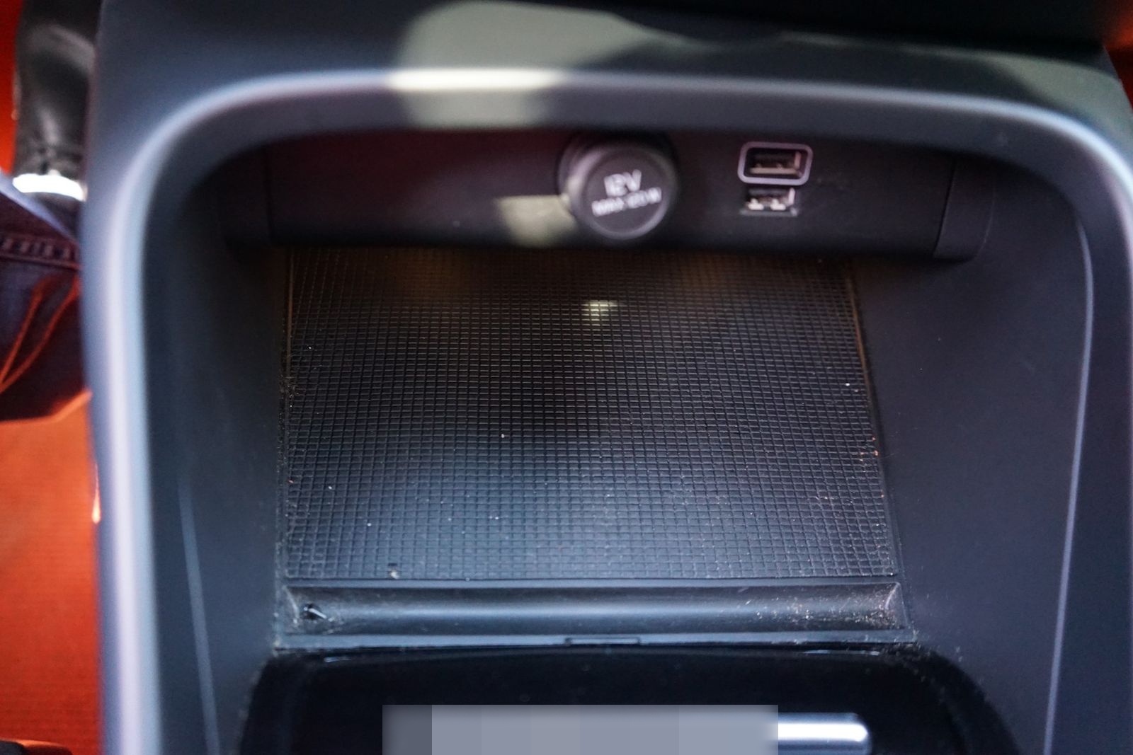 Volvo XC40 2.0 R Design AWD LED 360° AHK PDC Totwinkel foto 17