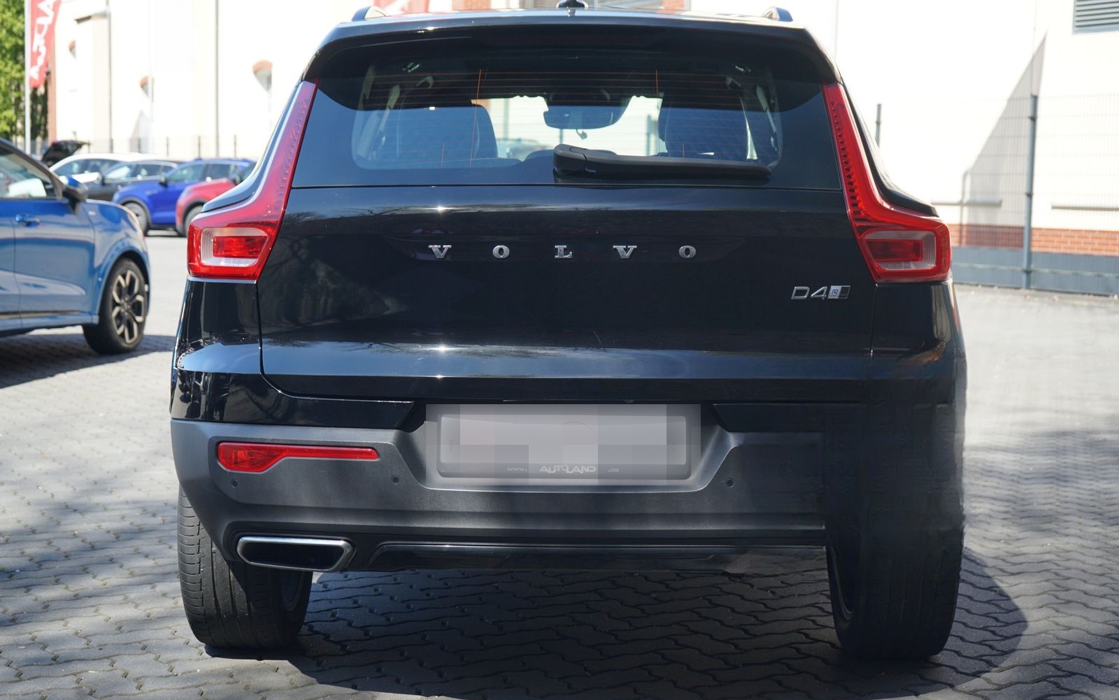 Volvo XC40 2.0 R Design AWD LED 360° AHK PDC Totwinkel foto 5