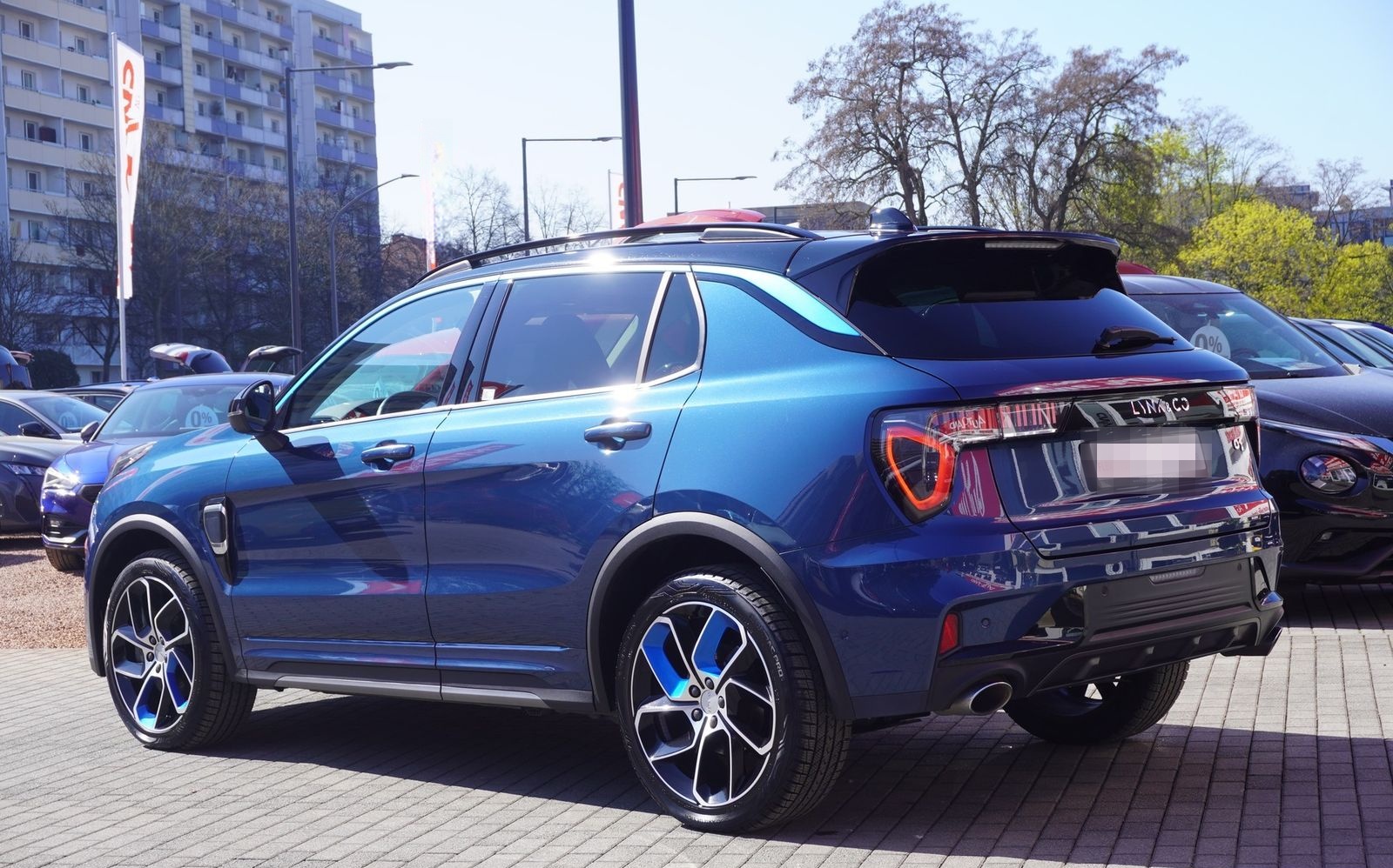 Lynk&Co 01 1.5 TD PHEV Aut. LED ACC 360° Pano foto 3