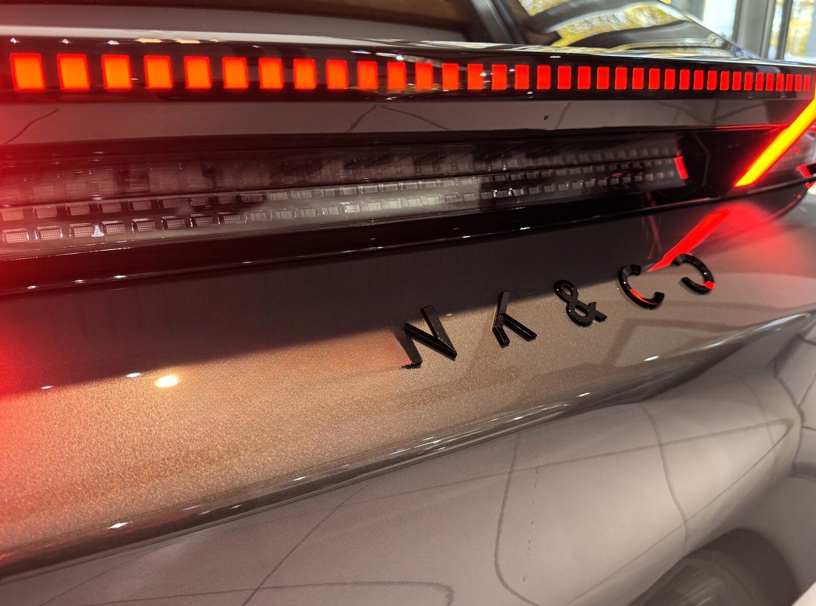 Lynk&Co 02 More 66kWh foto 13