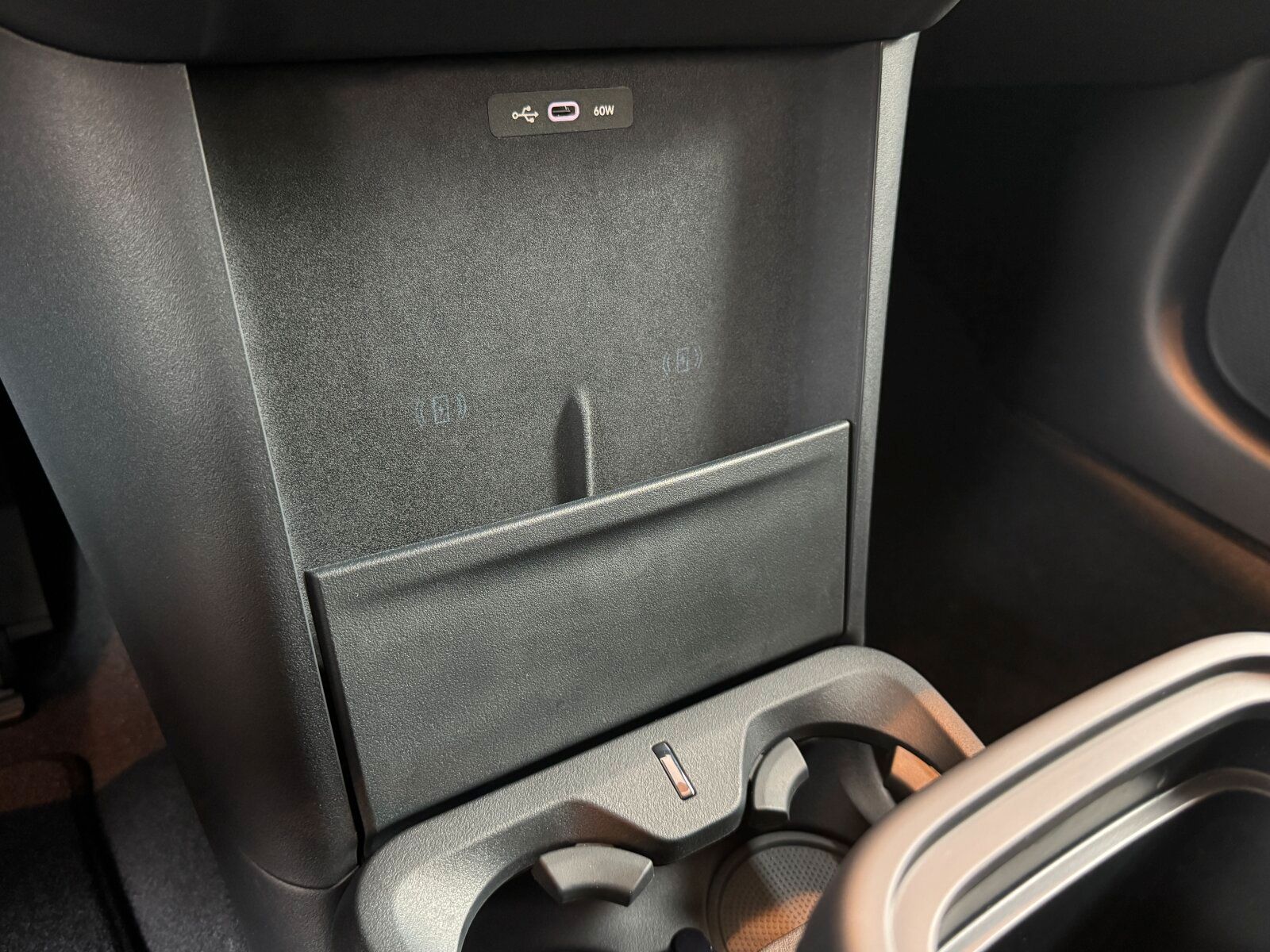 Lynk&Co 02 More 66kWh foto 25